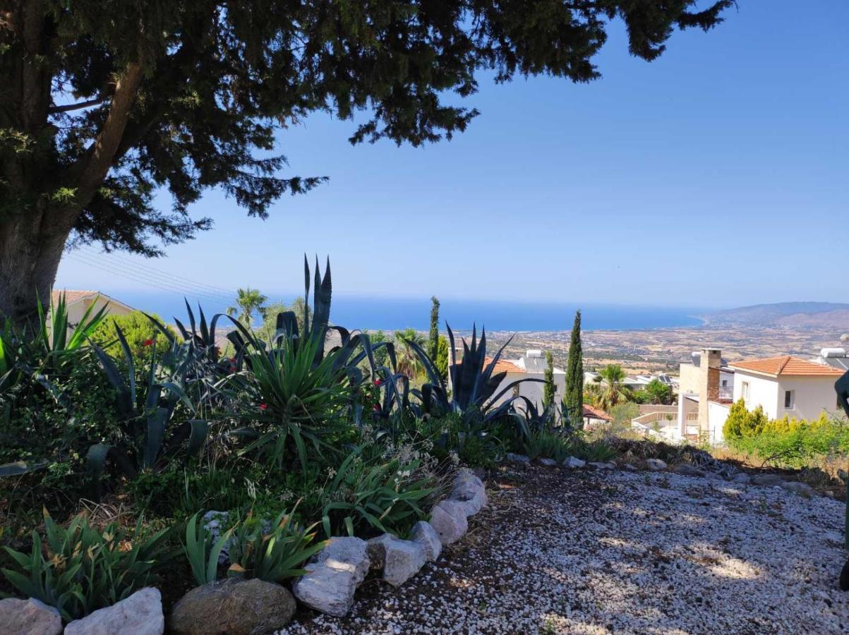 Villa Serapho Paphos Esterno foto