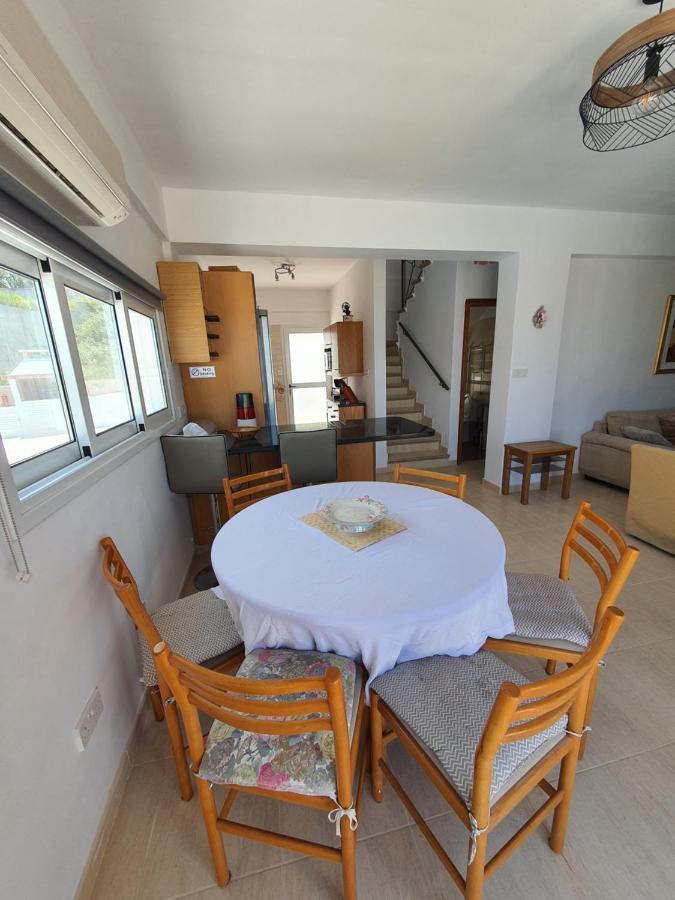 Villa Serapho Paphos Esterno foto