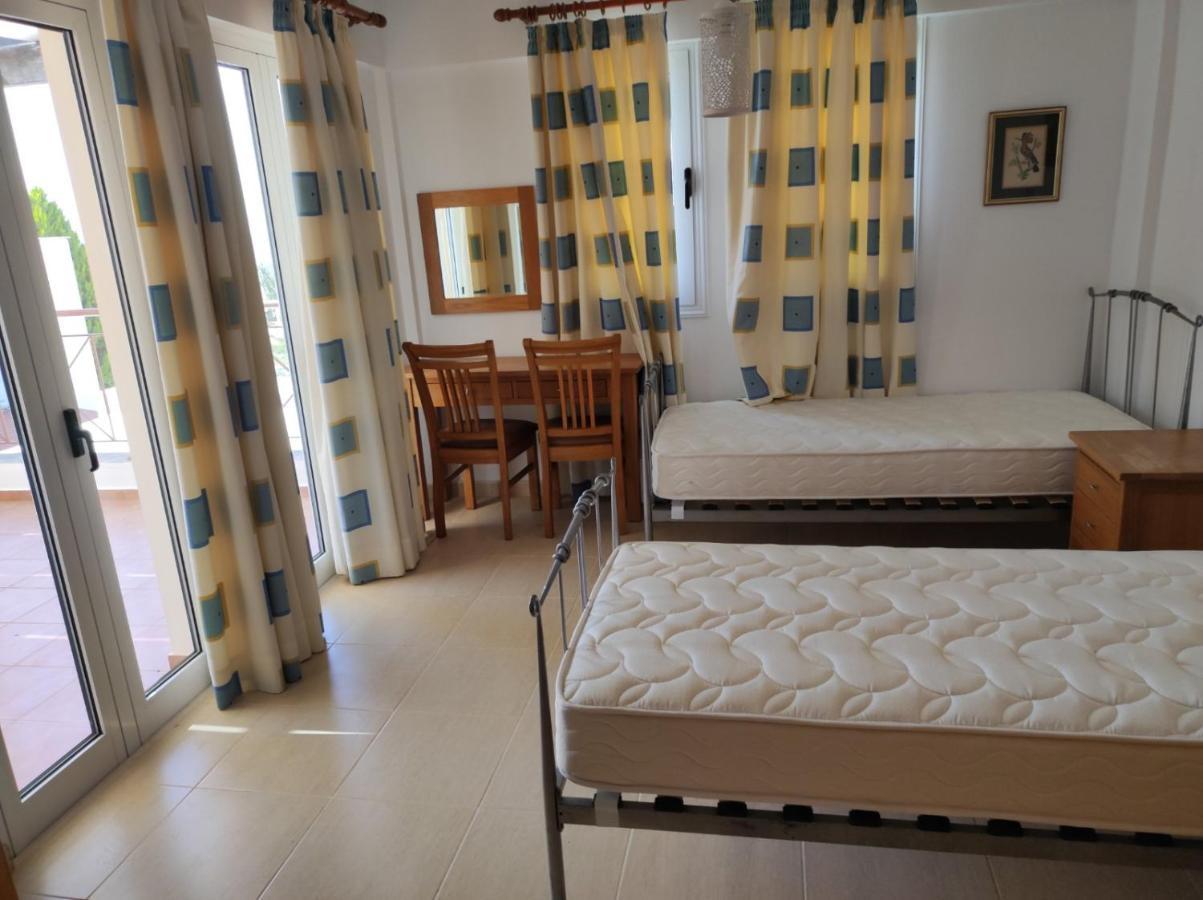Villa Serapho Paphos Esterno foto